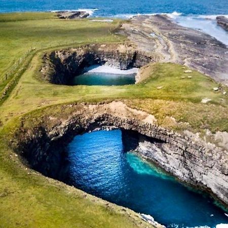 Cois Na Mara Eire Code V15 T677 Panzió Derrynadivva Kültér fotó