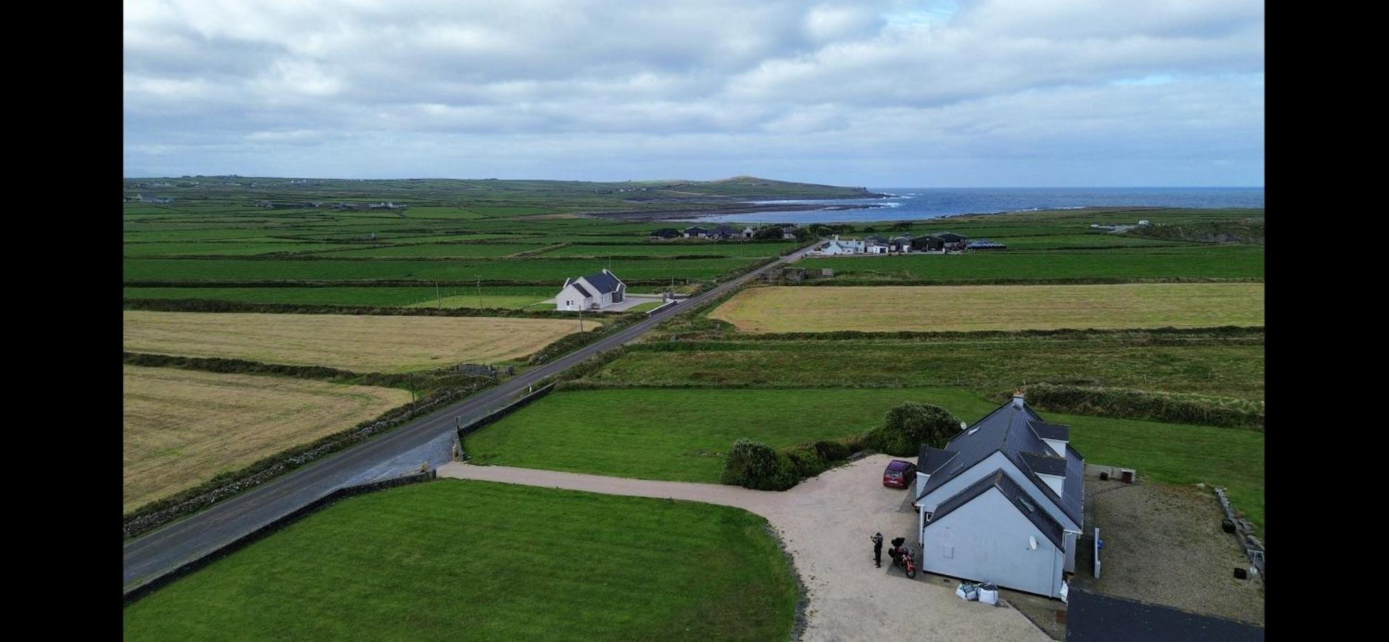 Cois Na Mara Eire Code V15 T677 Panzió Derrynadivva Kültér fotó